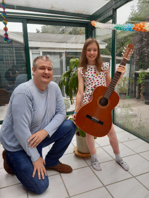 Varvara en schenker Vincent.